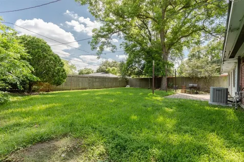 6131 Grape Street Houston TX 77074