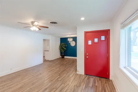 6131 Grape Street Houston TX 77074