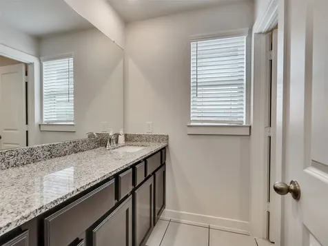 5030 Aspen Orchard Drive Houston TX 77066