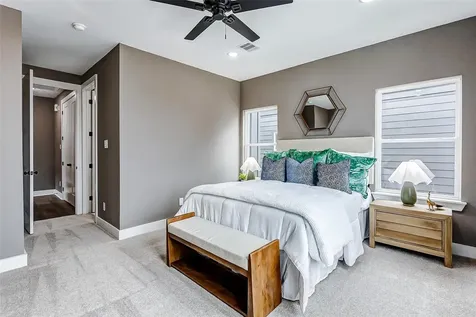 8008 Sunbury Street Houston TX 77028