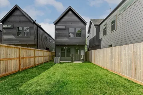 8008 Sunbury Street Houston TX 77028