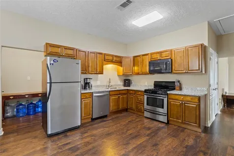 709 Dallas Street Port Neches TX 77651
