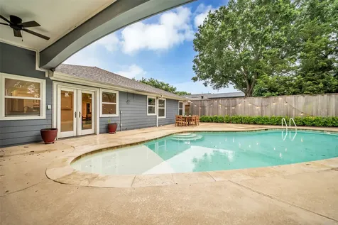 8702 Ilona Lane Houston TX 77025