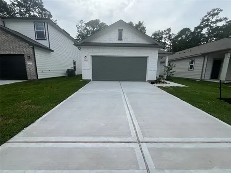 6049 Majestic Creek Trail Porter TX 77365