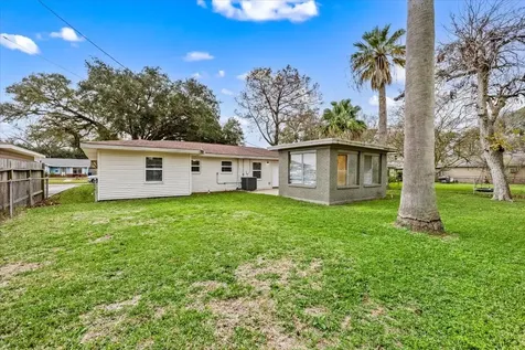 516 23rd Avenue N Texas City TX 77590
