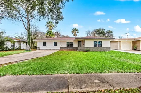 516 23rd Avenue N Texas City TX 77590