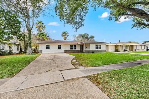 516 23rd Avenue N Texas City TX 77590
