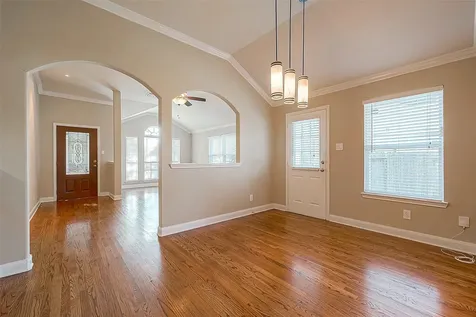 11015 Warath Oak Court Houston TX 77065