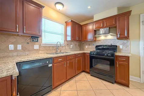11015 Warath Oak Court Houston TX 77065