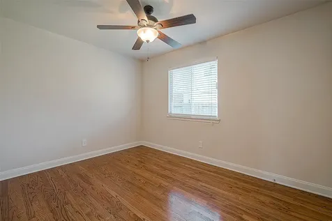 11015 Warath Oak Court Houston TX 77065