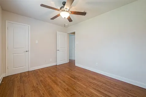 11015 Warath Oak Court Houston TX 77065