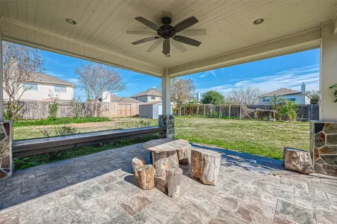 11015 Warath Oak Court Houston TX 77065