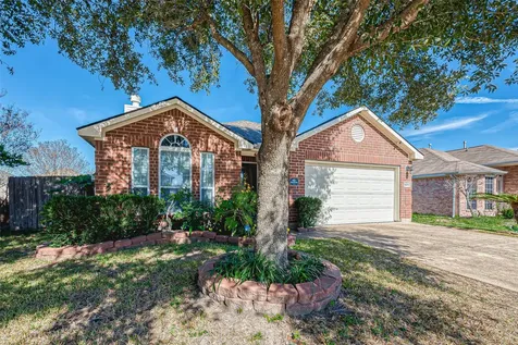 11015 Warath Oak Court Houston TX 77065