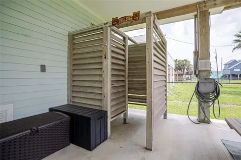 22017 Zachary Drive Galveston TX 77554