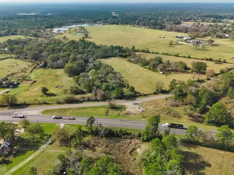 5515 N State Highway 19 Trinity TX 75862