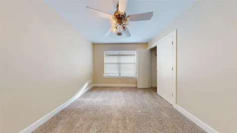 8715 Meadowcroft Drive 902 Houston TX 77063