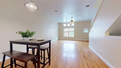 8715 Meadowcroft Drive 902 Houston TX 77063