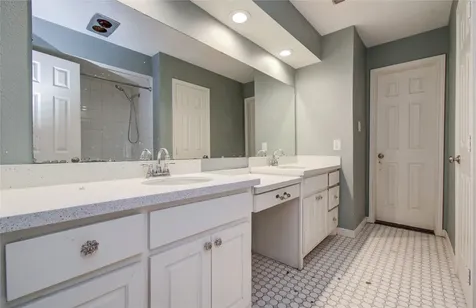 2114 Woodland Valley Drive Houston TX 77339