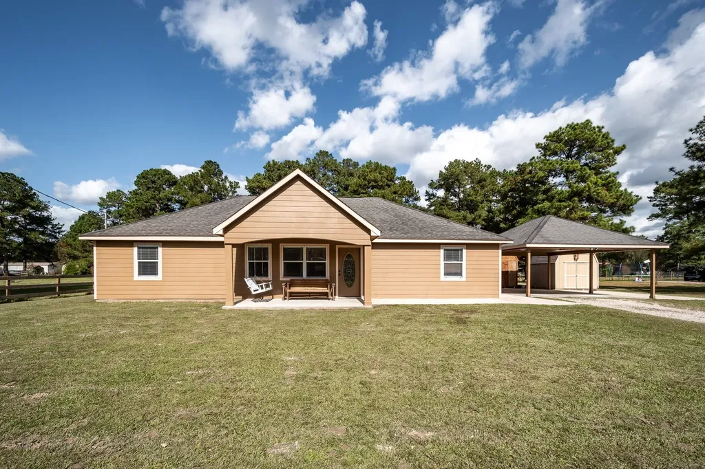 174 County Road 2234 2 Cleveland TX 77327