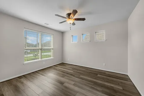 9006 Lacombe Lane Tomball TX 77375
