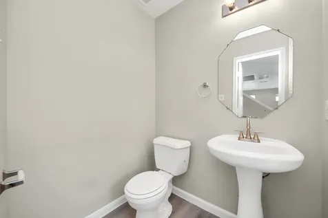 882 Darbydale Crossing Lane Houston TX 77090