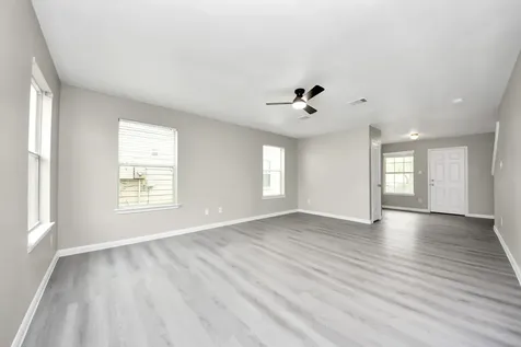 882 Darbydale Crossing Lane Houston TX 77090
