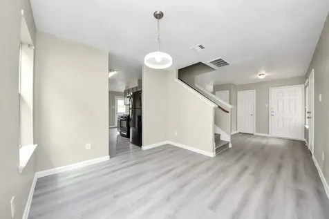 882 Darbydale Crossing Lane Houston TX 77090