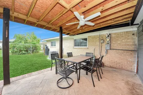 2443 Lauder Road Houston TX 77039