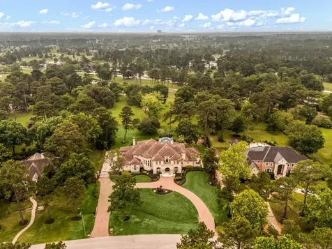35 Gleannloch Estates Drive Spring TX 77379