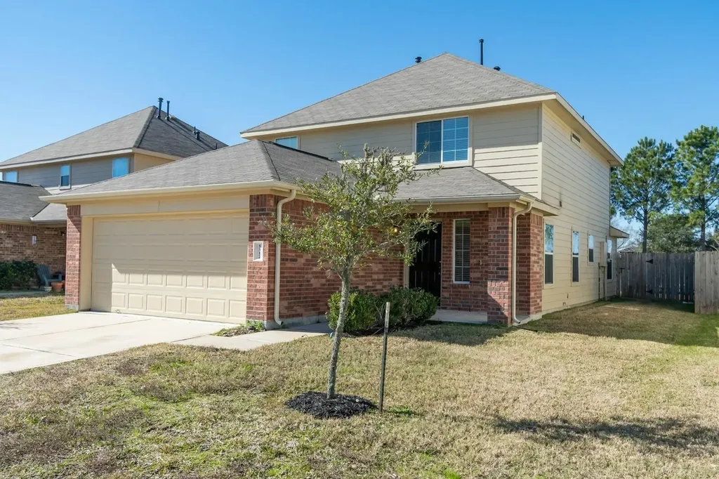 5312 Rio Ramos Street Rosharon TX 77583