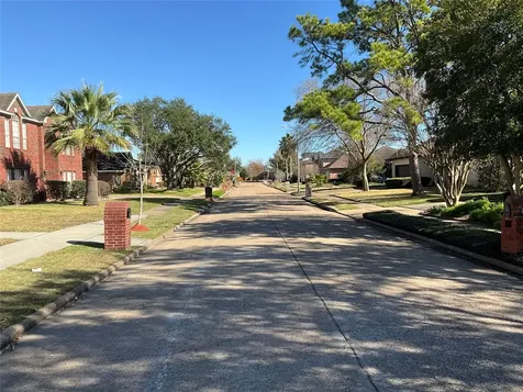7834 Wolfield Lane Houston TX 77071