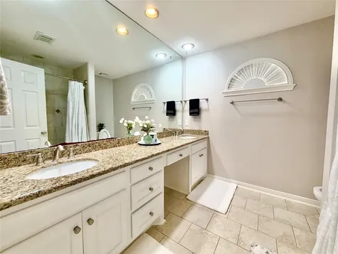 4211 Saint Ives Street Sugar Land TX 77479