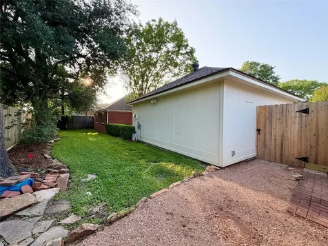 4211 Saint Ives Street Sugar Land TX 77479