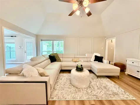 4211 Saint Ives Street Sugar Land TX 77479