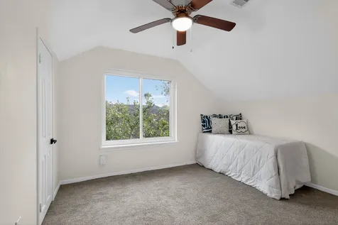 417 W Hillary Circle Sugar Land TX 77498