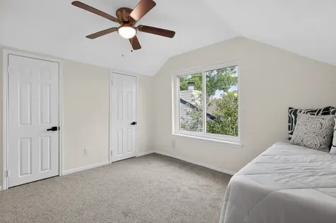 417 W Hillary Circle Sugar Land TX 77498