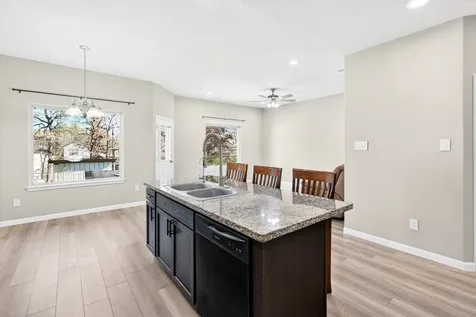 15678 Holly Drive Montgomery TX 77356