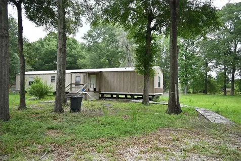 183 Road 3817 Cleveland TX 77328