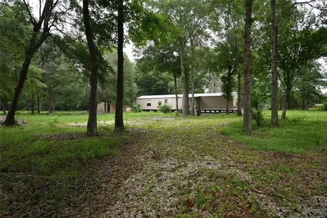 183 Road 3817 Cleveland TX 77328