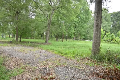 183 Road 3817 Cleveland TX 77328