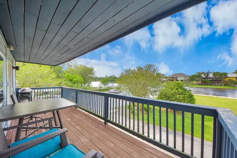 2117 Casa Rio Circle Dickinson TX 77539