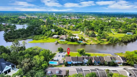 2117 Casa Rio Circle Dickinson TX 77539