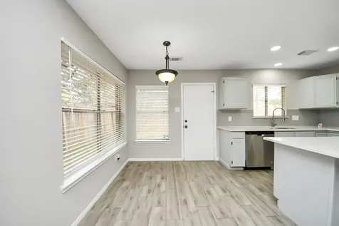 4915 Pecan Grove Drive Pearland TX 77584