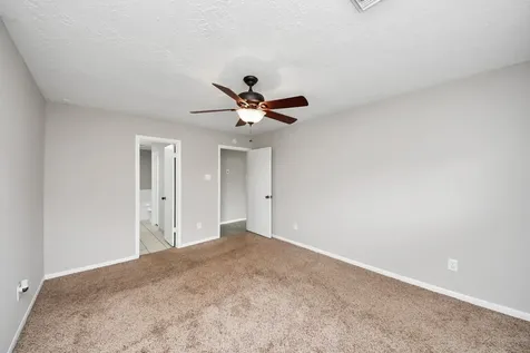 4915 Pecan Grove Drive Pearland TX 77584