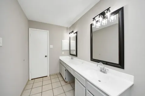 4915 Pecan Grove Drive Pearland TX 77584