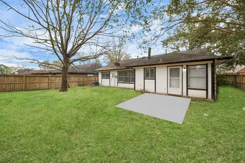 4915 Pecan Grove Drive Pearland TX 77584