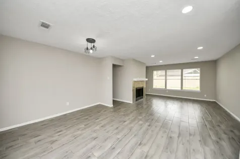 4915 Pecan Grove Drive Pearland TX 77584