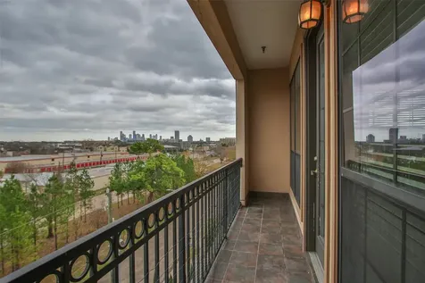 6551 Westcott Street C4 Houston TX 77007
