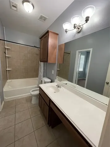 2117 Kemah Village Drive Kemah TX 77565