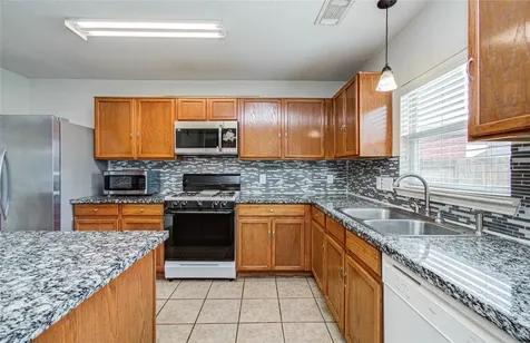 14954 Sugar Sands Drive Sugar Land TX 77498